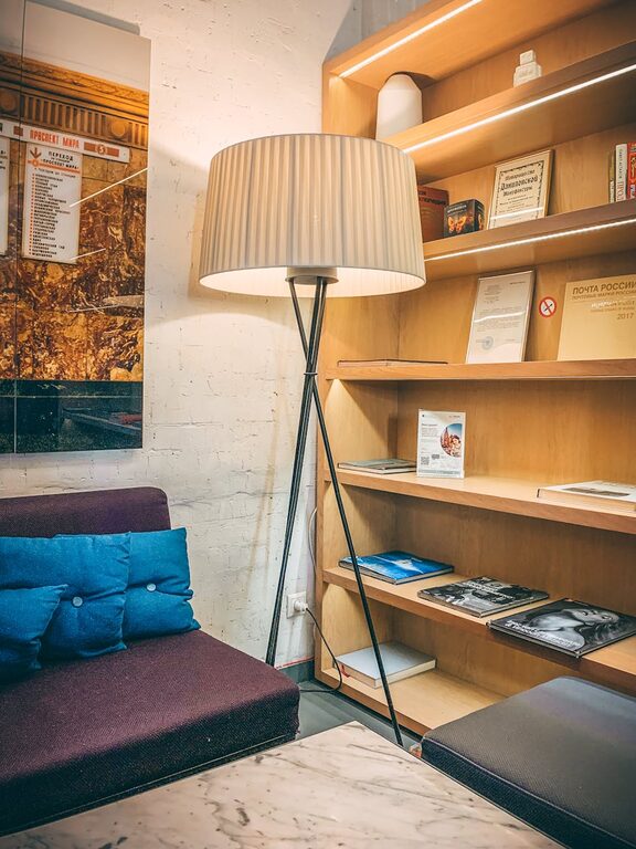 How to Create a Cozy and Inviting Reading Nook at Home